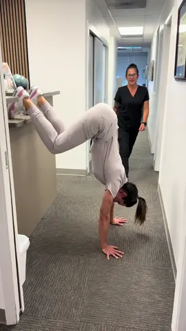 Happy HUMP Day 🍑👋🏼 🤣 Dr Allen did not approve this post 🤫 #dentistsoftiktok #funoffice #jokes #funnyvideos #funnytiktok 