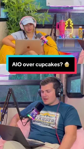AIO over cupcakes? 🧁 #reddit #aita #tifu #redditstory #redditstories     