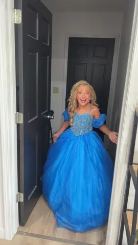 💙👑💙