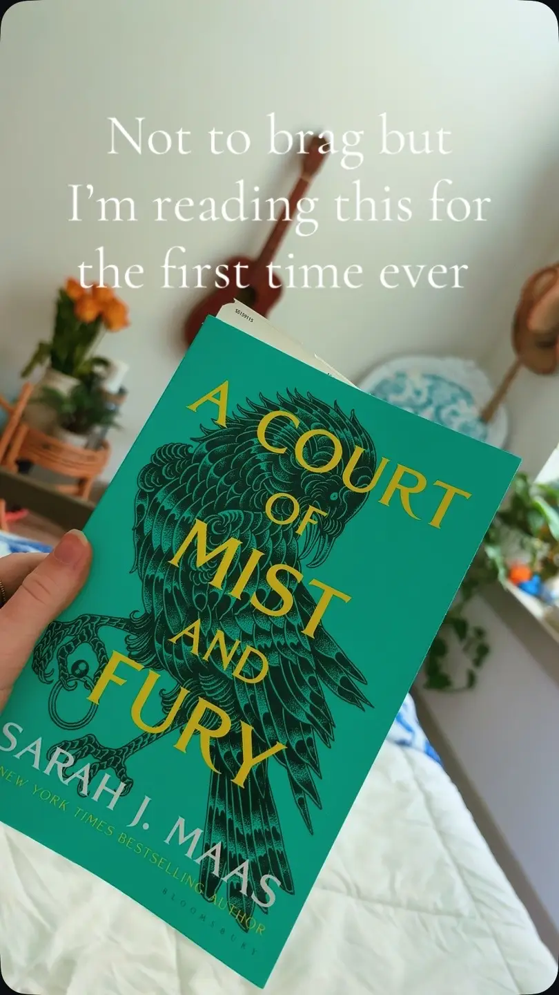 This is the biggest book I’ve ever read #acotar 