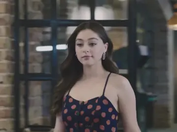 اويلي عليهم😓 #alinaboz #afrasaraçoğlu #handeerçel #pinardeniz #cemrebaysel 