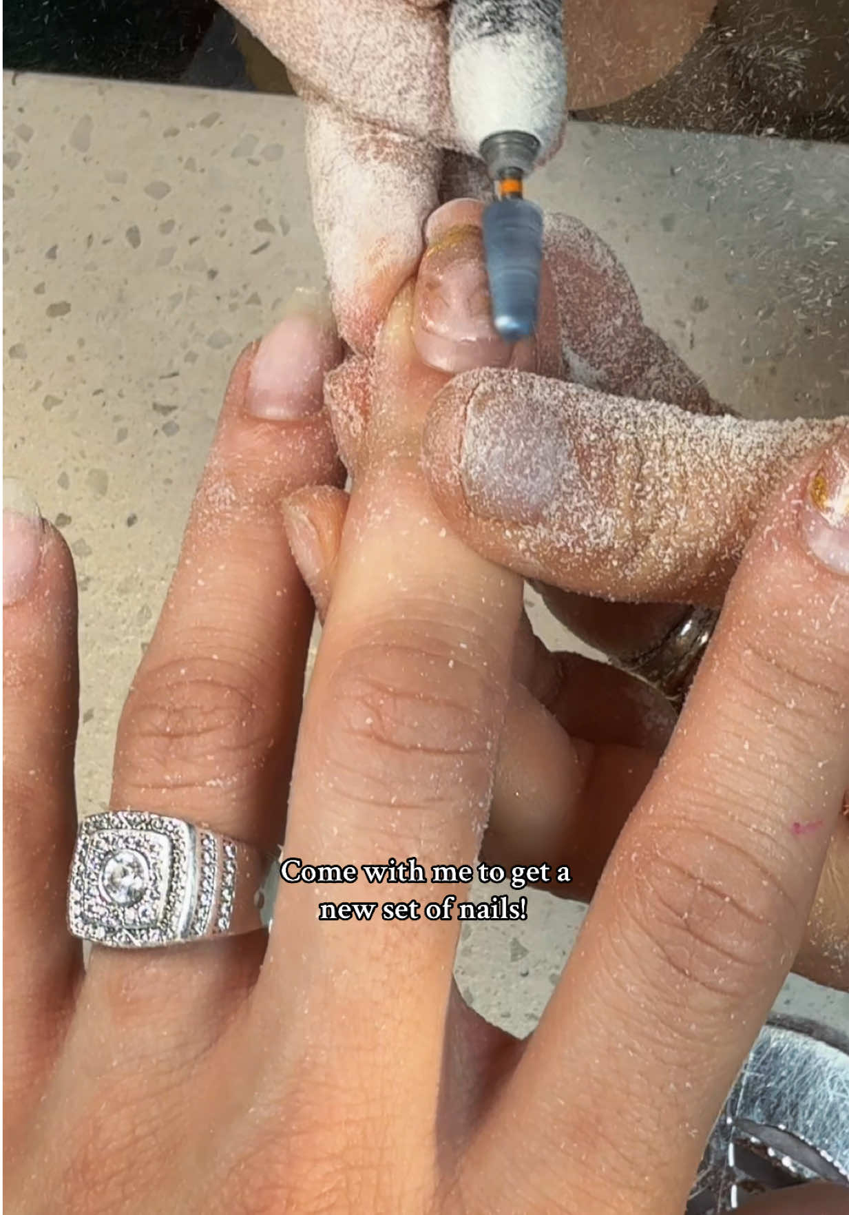 I can TRULY say I’ve NEVER been DISAPPOINTED,, it’s been two years and I don’t see myself going anywhere else EVER!  It’s giving HONEY POT🍯✨👏🏼 #clocked #shirasnailbar #newnails #honey // @shiranailsbar-nashville  