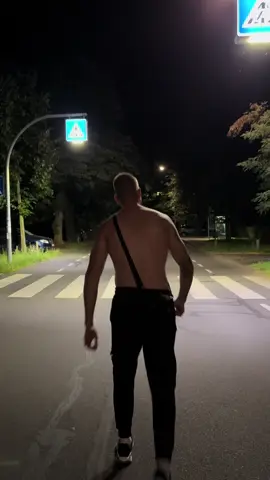 Хватит смотреть видео и не быть подписаным на меня!! #fyp 