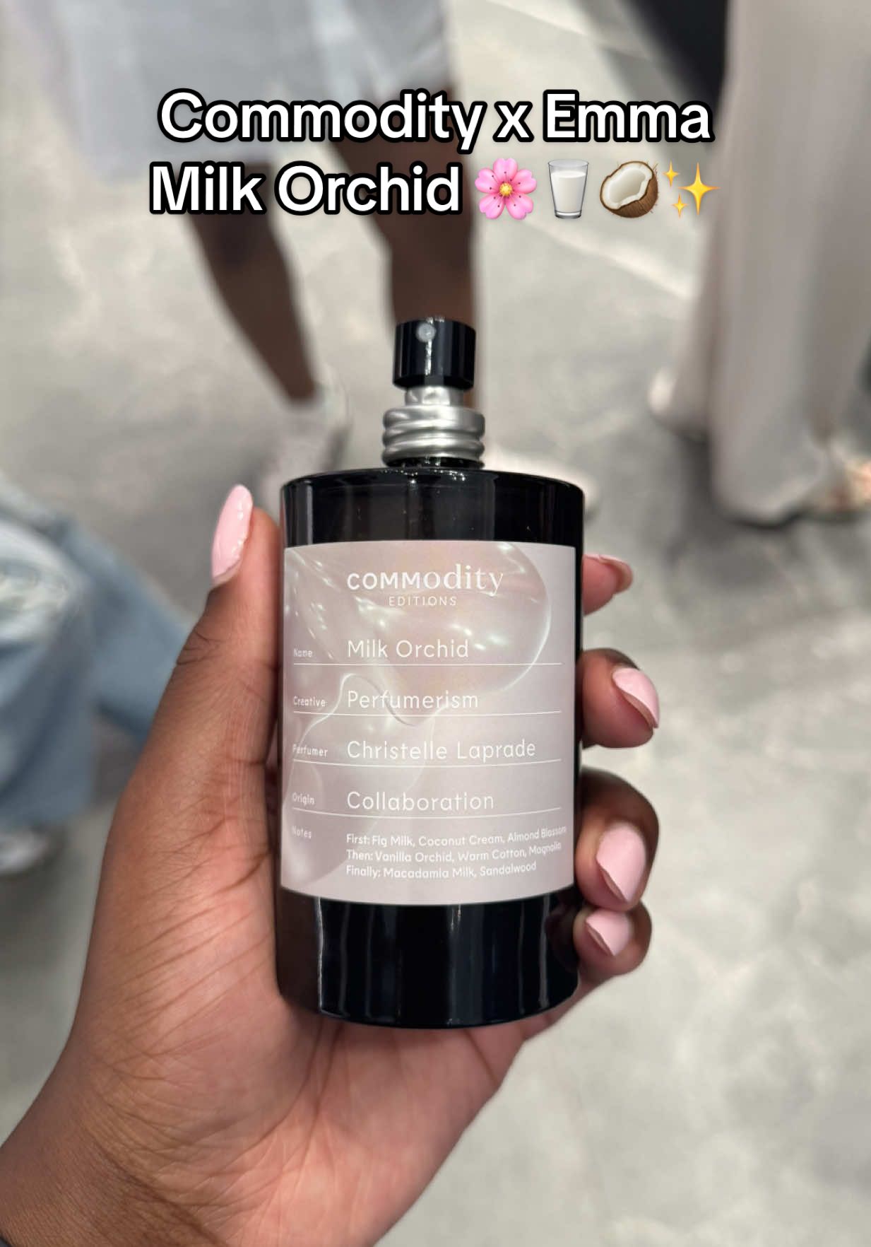 “You can tell a perfessional perfumery student worked on this!” 🌸🥛🥥✨ @IG: perfumerism x @Commodity Fragrances Milk Orchid: coconut, fig milk, almond blossom, vanilla orchid, magnolia, macadamia, milk, sandalwood 📍 @Commodity NYC with @Funmi Monet; @Emily Meyers, and @perfumesiren! #smellgood #perfumetiktok #commodity #milkperfume #gourmandperfume 