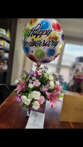 He knows I love fresh flowers 😁🥰 I thought he'd come thru the door with some but to my surprise... While doing my caregiver Chronicles appointment scheduling there was a ring at the door😍😍😍 He gets on my last last nerves sometimes but he's got me hooked and I'm stuck...it's ok I like it here😁🥰🤪😜#topofthemorning #chapter17 #nogoodsense #ladyj1111 #FYP 