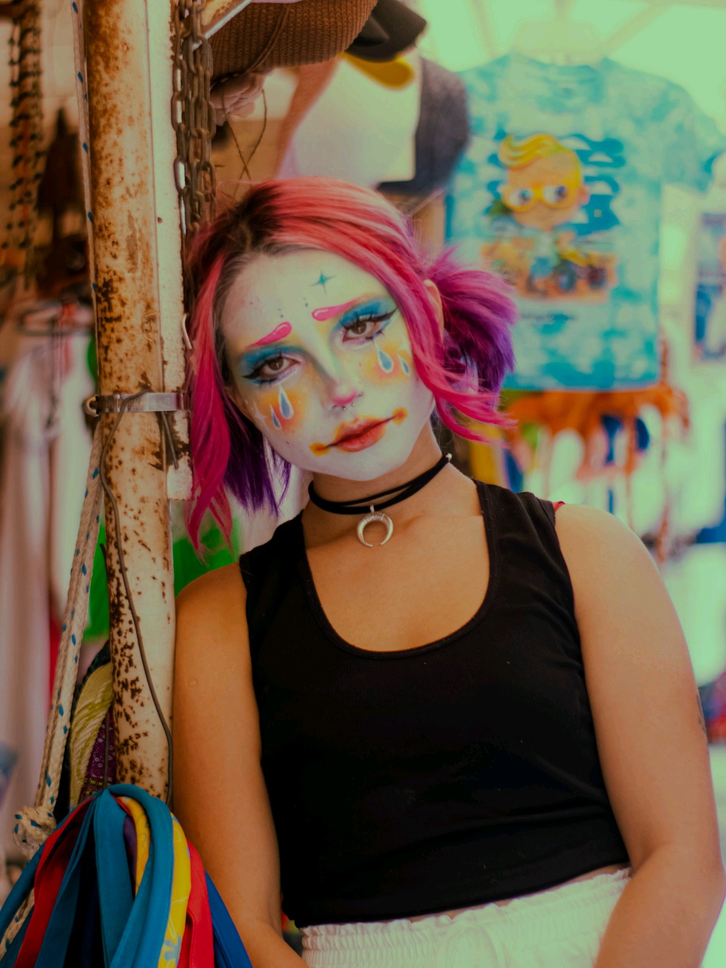 Resultado de fotos detrás del vídeo de ojitos mentirosos, ¿Cuál es tu favorita?📷 modelos: @Lana Pérez @Yeyi 𓇼 𖦹  muy bien hecho chicas🫂 #chicuarotes #ojitosmentirosos #trend #mexico #payasitos 