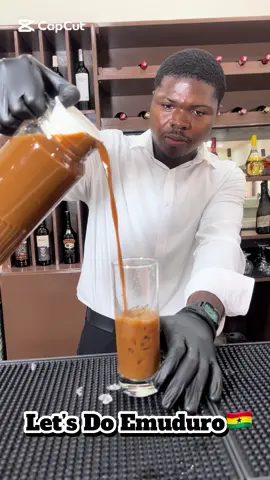 Good Immune booster also good for colds , caugh , sore throat.     🇬🇭Ingredients 🇬🇭 Ginger  Cloves  Pepper Corn  Negro pepper  Soaked tamarind  Suger or date or honey for sweetener 🇬🇭🌺  #fypシ゚e #viraltiktok #events #mocktails🍹 #healty #dates #refreshing #tik 