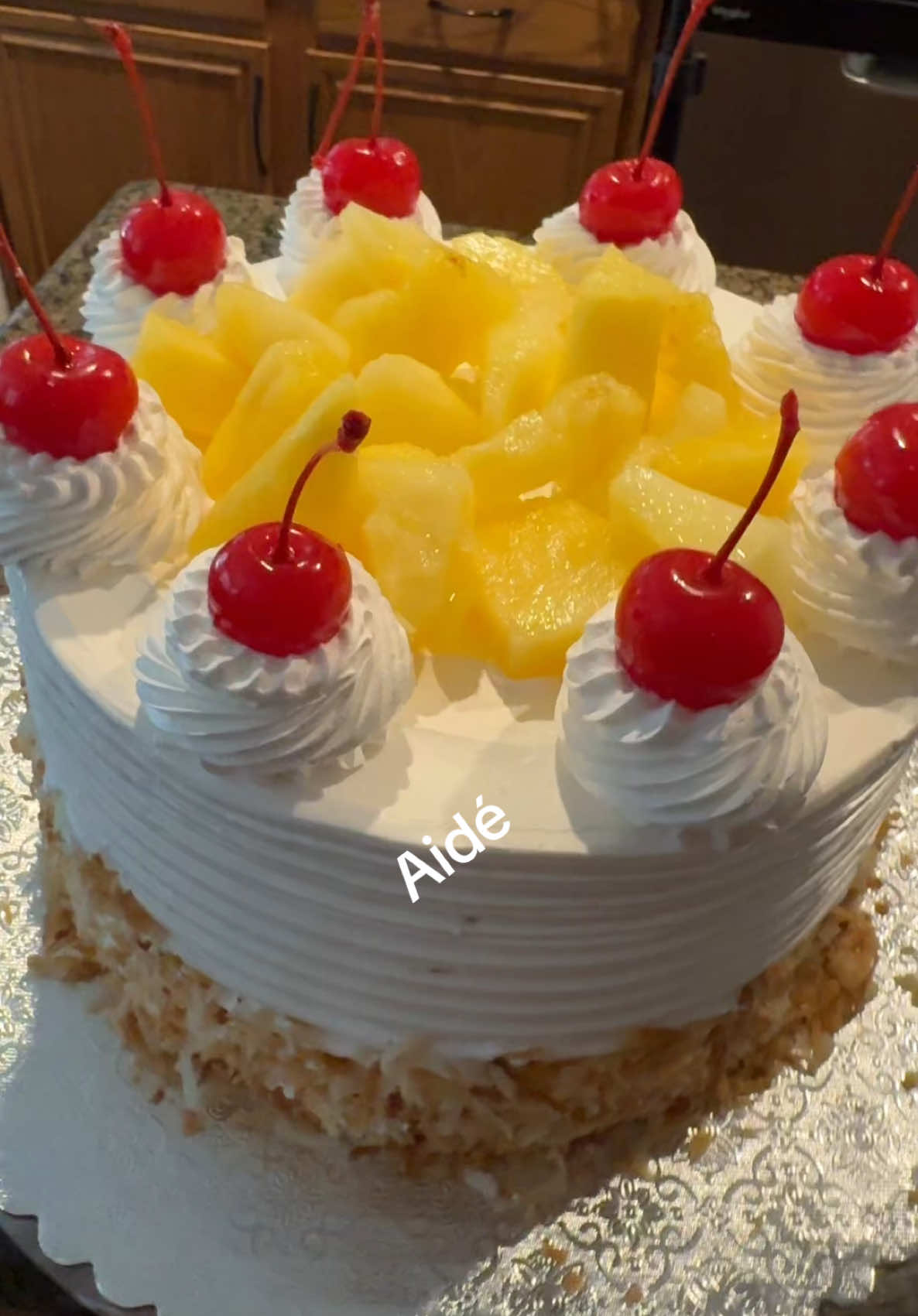 #aidevlogs #reposteraemprendedora #pasteleria #panaderia #chantillydesams #pasteldepiñaconcoco 