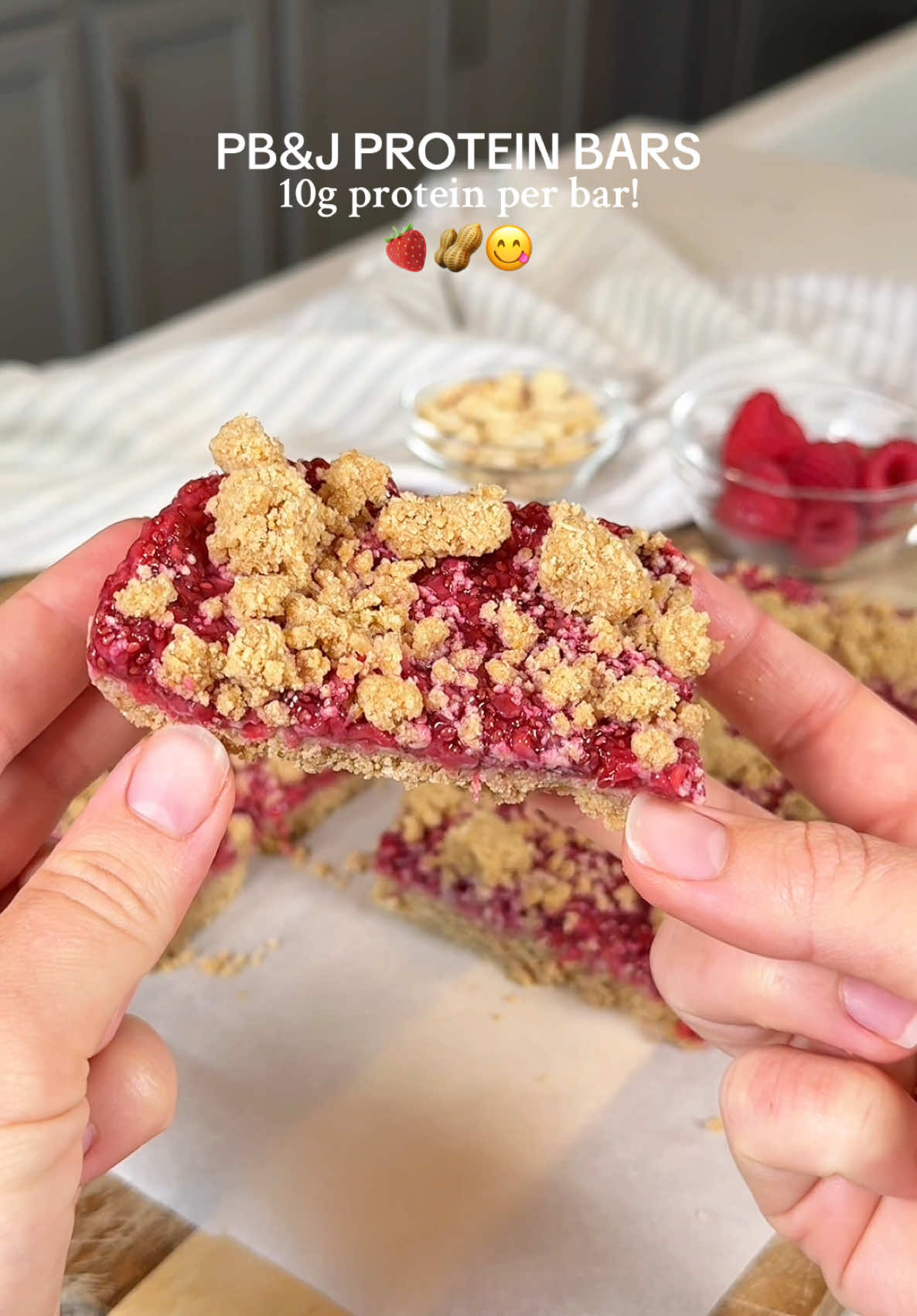 PB&J PROTEIN BARS 🍓🥜💪 I made these PB&J protein bars to have as a snack this week, and they are SO good! These bars are high in protein + fiber and are the perfect healthy snack to keep in the fridge! I used my favorite @Promix Nutrition Madagascar Vanilla whey protein powder in this recipe! I love it because its made with clean ingredients and adds the perfect sweet vanilla taste 🍦 You can use my code ✨CLAIRE✨ for 10% off Promix!  Makes 10 servings: ~219 calories, 10g protein, 27g carbs, 9g fat each   Base/Crumble: - 2 cups oats - 1/2 cup Promix vanilla protein powder (discount code ‘CLAIRE’) - 1/2 tsp salt - 1/2 cup natural creamy peanut butter - 1/4 cup honey - 1 tsp vanilla extract - 1/3 cup almond milk or water Filling: - 2 cups raspberries - 2 tbsp chia seeds - 1 tbsp honey How to: 1. Blend oats into oat flour. 2. Add to a mixing bowl with protein powder + salt. Stir in peanut butter, honey, and vanilla. 3. Add almond milk 1 tbsp at a time until a thick dough forms. I find it easiest to mix with my hands! 4. Press 3/4 of the dough into a parchment-lined 8x8 pan. 5. Warm raspberries in a pot on the stove, then mash and stir in chia seeds + honey for the jam layer. 6. Spread jam over the base, then crumble remaining dough on top. 7. Chill for at least 30 minutes, slice into bars + enjoy! 8. Store in the fridge in an airtight container.  #promix #highprotein #healthysnacks #proteinrecipes #mealprep #pbj #proteinbars #highproteinsnack 