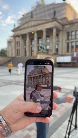 warum machen die so bei @𝐙𝐀𝐇𝐈𝐃𝐄 😑