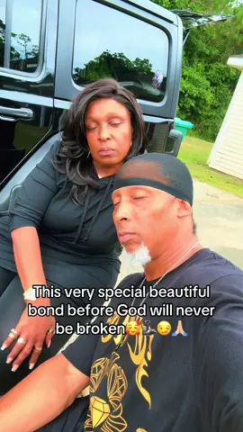 When it’s this strong with God no1 will ever come between the both of y’all😌🙏🏼#strongbonded#beautiful#marriage#relationshipgoals@Laron🎋4️⃣🆓 @Mr not friendly @KT Jones 💯 @Trap Montana Gaming 😎🤑😵‍💫 @sheliaclemons1 @Robinson Jazmine @shatiamonai6 @Tyrese 🖤 @~Shatia~ 