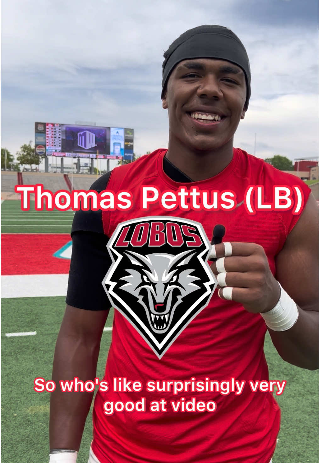 UNM Mike LB Thomas Pettus has been making a ton of plays for the past couple of weeks, and has been a turnover machine. The former Volcano Vista Hawk, and the rest of the Lobo squad, are putting in the final touches before a trip to The Big House in Ann Arbor, Michigan  @Mountain West #newmexicosports #newmexico #unmlobos #mountainwest #CollegeFootball
