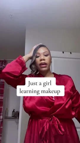A moment of me teaching myself makeup. It’s not perfect, but I’m just a girl with her mirror and a little patience 🩷
