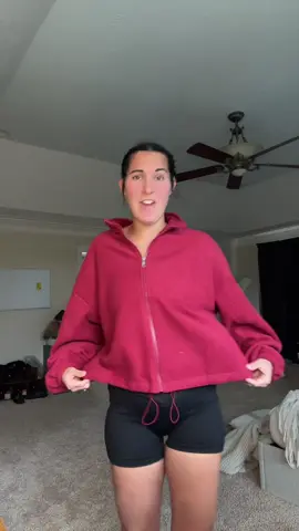 The perfect fleece jacket for this fall #fallfashion #fleecejacket #affordablefashion 