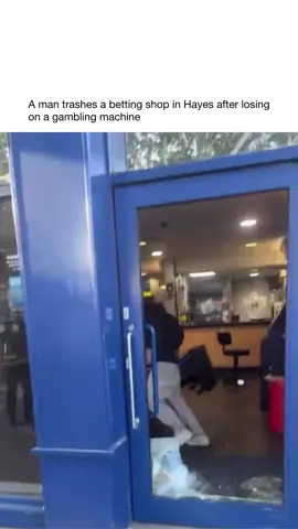 The bet he placed must have been astronomical (via @scorpion_kaushal78) #UB1UB2 #London #Hayes 