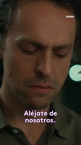 Karsu explota contra Atila por el incidente de Deniz. 😬 No te pierdas #Karsu de lunes a viernes a las 9P/8C por Univision. #KarsuUS #Telenovelas #NovelasTurcas #Novelovers #FansDeNovelas #Clippeo