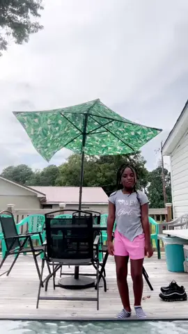 Breezy Challenge With My Lil One🖤😘 I love being a girl mom!