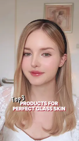For a flawless glowy base  Yesstyle/OY Code: LISARING16 #basemakeup #glassskin #kbeauty #kbeautyblogger #glowymakeup 