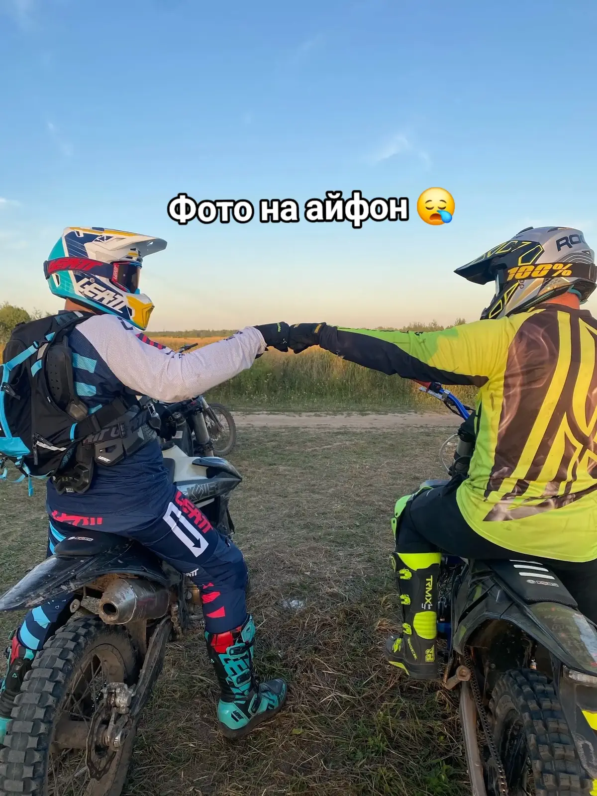 И не надо писать что айфон лучше! #самсунг #айфон 