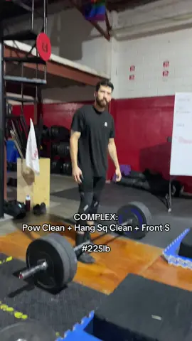 Si hay video, hay baile ❤️🤣 #tiktok #fyp #crossfit #team #amigos 