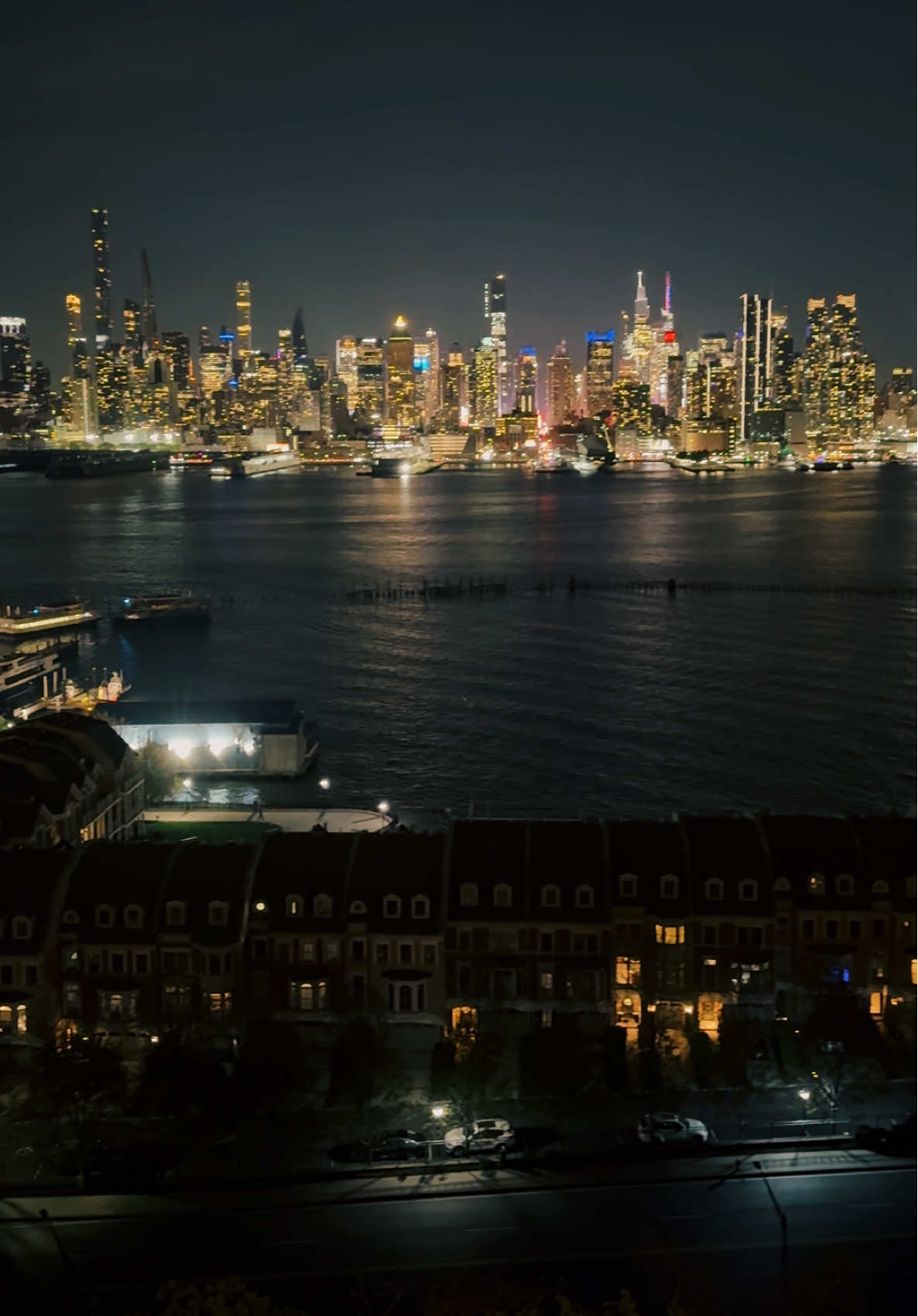 As night falls, New York ignites its soul. 🌃🗽✨ #NYCNights #CityThatNeverSleeps #NYCVibes #manhattan #newyorkcity 