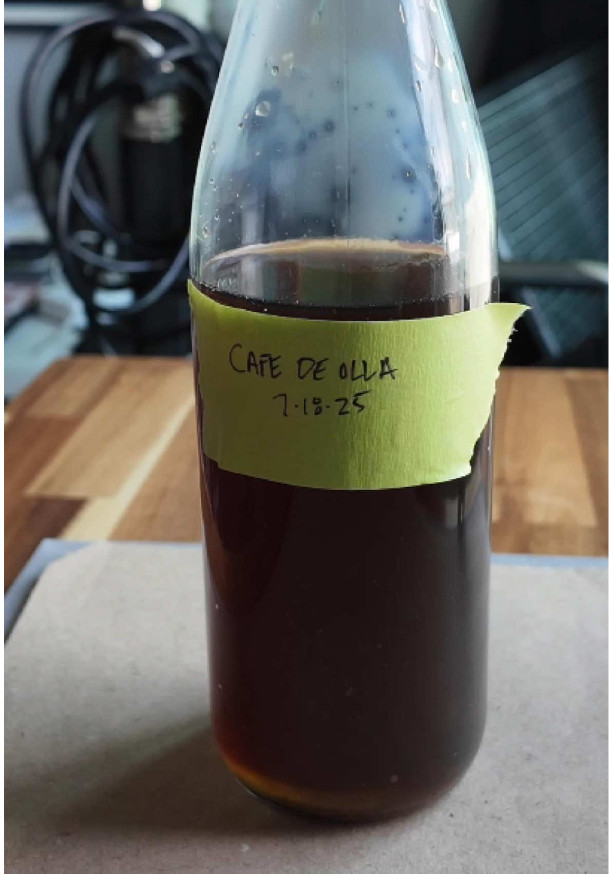 My favorite syrup I’ve made at home so far!  Inspo from @Hrna Eatz 🙌🏼 thank you! 🫶🏼 #howtomakesyrup #piloncillo #homemadesyrup #startingacoffeebusiness #30plusontiktok 