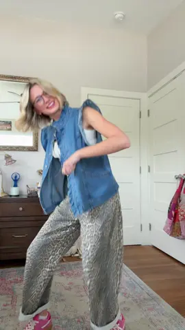 shake yo pants🕺🏼