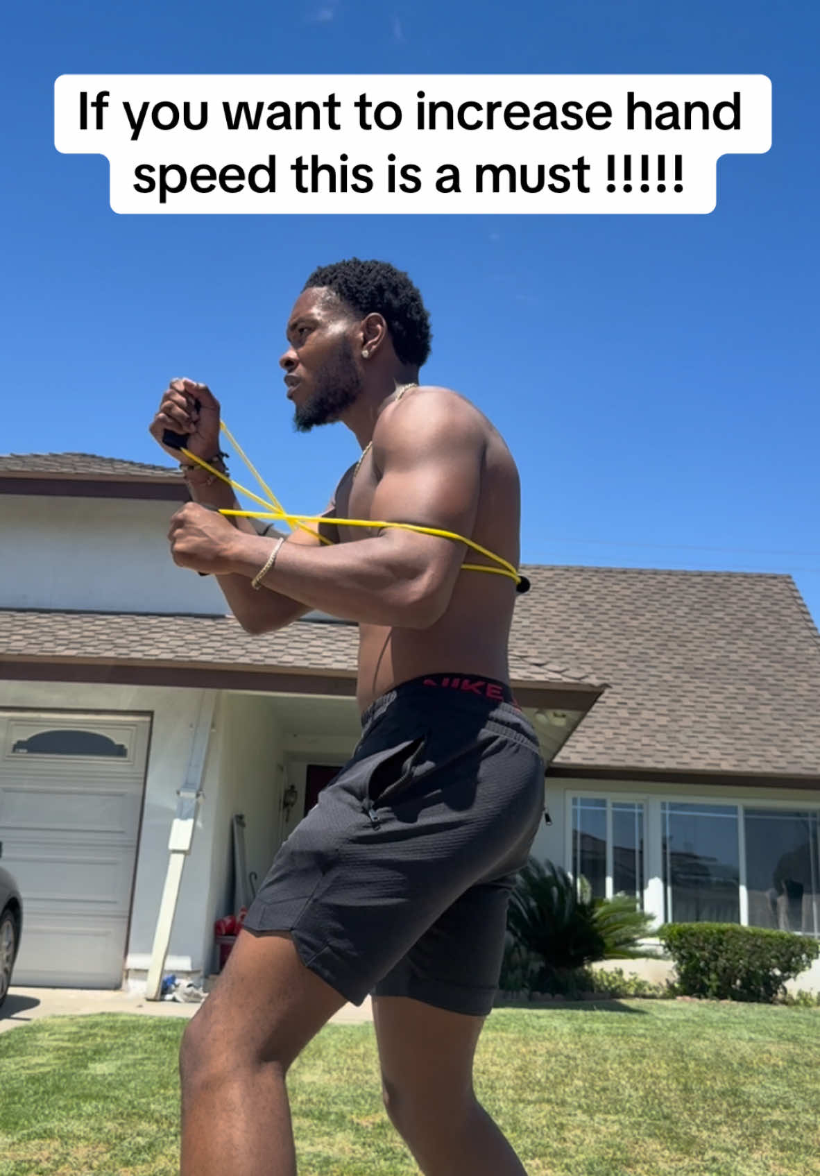This is how you increase hand speed !!! #boxing #handspeed #resistanceband #martialarts 