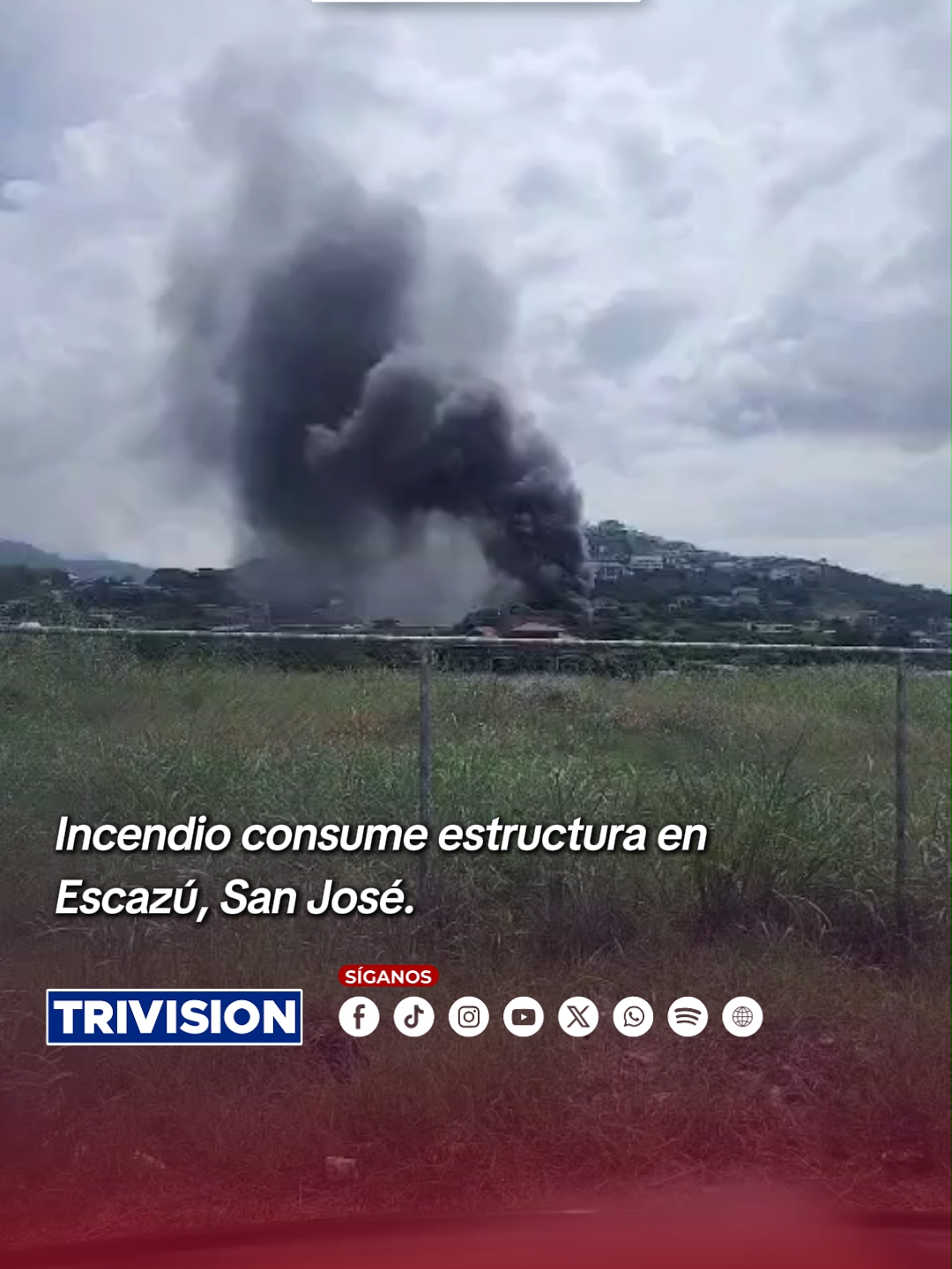 🔴#NoticiasTrivision | Se reporta el incendio de una estructura en Guachipelín, distrito de San Rafael, en el cantón de Escazú, San José. Bomberos se dirigen a la zona.