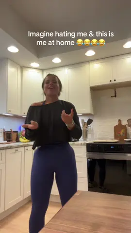 I was dancing celebrating my clients win on growing her glutes 😅😂😂😂