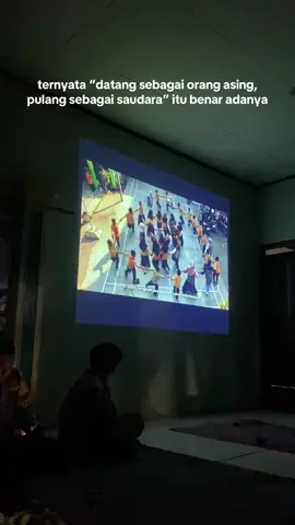momen menonton After movie senandika Kumpulrejo🫶🏻 #kkn #core #fyppppppppppppppppppppppp 