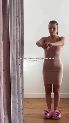 Tes hip dips ne t’enlèvent rien. La société a inventé des “standards”, mais la vraie beauté, c’est d’être soi.  la vraie féminité, c’est d’aimer son corps tel qu’il est. Entre femmes, on devrait s’élever, se rappeler que notre valeur ne se mesure pas à la forme de nos hanches ou à la rondeur de notre fiak.  Take care of yourself 🫂🫶🏻 #musculationfemme #gomuscu #hipdips 