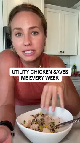 Meal prepping this utility chicken literally saves me every week. Low effort in the kitchen and a high ROI for meals. Taco bowls, Mediterranean bowls. BBQ chicken sliders, quesadillas, chicken Caesar salads. Asian inspired dishes, pastas, etc etc etc etccc #creatorsearchinsights #easymeal #simplemeals #EasyRecipe #macrofriendly #macrofriendlyrecipe #highprotein #mealprep #mealprepideas #ingredientprep #breakfastideas #lunchideas #DinnerIdeas #lazymeals #easydinnerideas #easylunchideas 