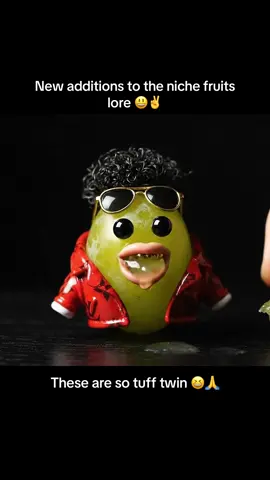 Grape looks so tuff 🙏 #nichefruit #niche #aiasmr #fruits 