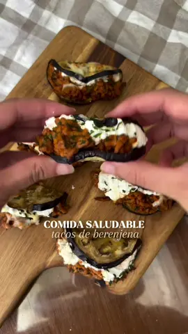Si quieres todas nuestras recetas completas, toca el enlace en mi perfil 👉@Keto_sabor_natural  Más de 300 recetas totalmente keto, fáciles de preparar y deliciosas. ✅️ Perderás peso sin hacer sacrificios ni pasar hambre.  ✅️Recetas irresistibles y nutritivas que aceleran la quema de grasa.  Te sentirás más enérgica y saludable que nunca  iResultados garantizados!  Crédito a: @blancabmartin🤩🤩 iToca el enlace en nuestra biografía y disfruta de nuestras recetas!  #dietaketo  #bajardepeso  #comersano  #comidasaludable  #ketoenespañol     