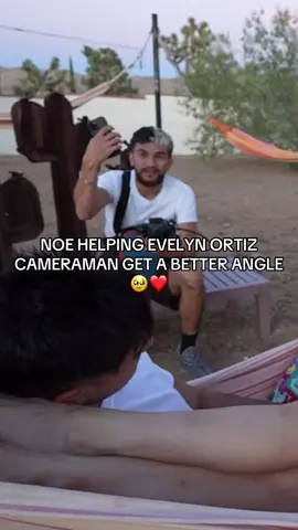teamwork makes the dream work 🥹❤️#chismosabaddie #evelynortiz #yurnbro #yurnboi #cameraman 