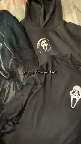 primark and ghostface go hand and hand for me! obsessed with their scream collection this year especially since it’s my favourite slasher movie ever 🩸 #primark #ghostface #halloweenhaul #horrortok #scream @Primark 