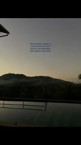 Isso mostra que eu nunca superei e talvez nunca vou superar #vovô