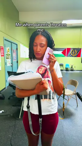 I don’t break up fights now do I engage in them 😅😘 #teachersoftiktok #highschoolteacher #schoolfight 
