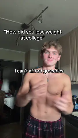 To be honest it shouldn’t be hard to lose weight at college #foryou #freshman15 #weight 