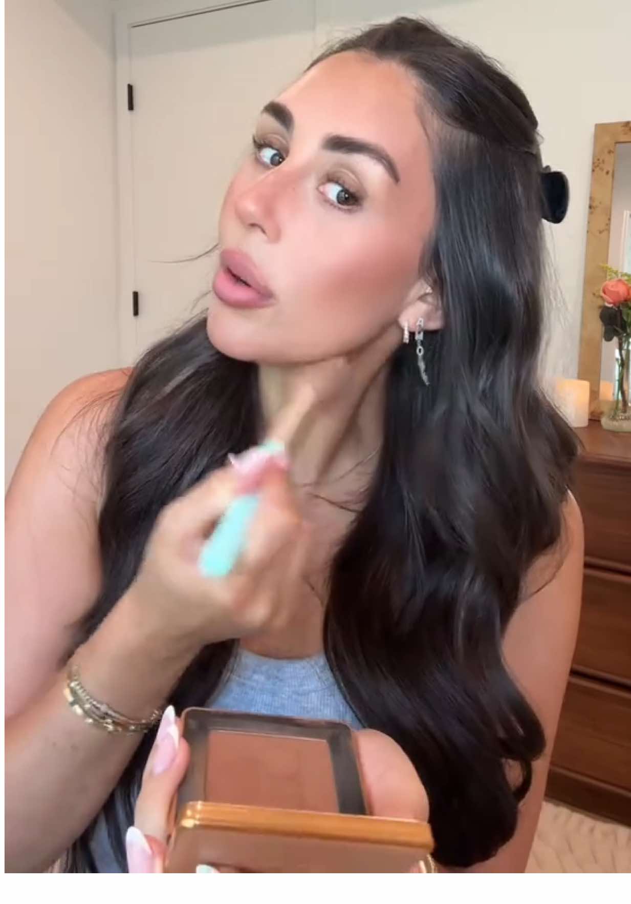 Replying to @caligirl007 first date update / debrief on “Mr. Italian” 🙃 will report back on how the 2nd date goes  Using: @chantecaille @Tower 28 official @Rare Beauty @Saie @Huda Beauty @Victoria Beckham Beauty @Kosas @Hourglass Cosmetics @Armani beauty @Lancôme @RMS Beauty @Clarins USA #firstdateupdate #dateupdate #grwm #getreadywithme #chitchatgrwm 