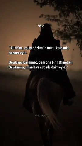 Ellerimizi dünyada birleştiren Allah, ahirette de ayırmasın..🕊️♥️ “Allah’ım, eşimi gözümün nuru, kalbimin huzuru eyle. Onu bana bir nimet, beni ona bir rahmet kıl. Sevdamızı, imanla ve sabırla daim eyle.” 🤍 . . . #islam #evlilik #sevgili #eş 