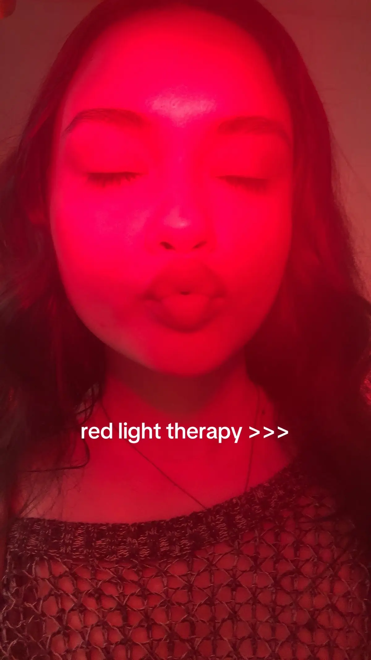 me and my red light against the world #wellness #redlight #skin 
