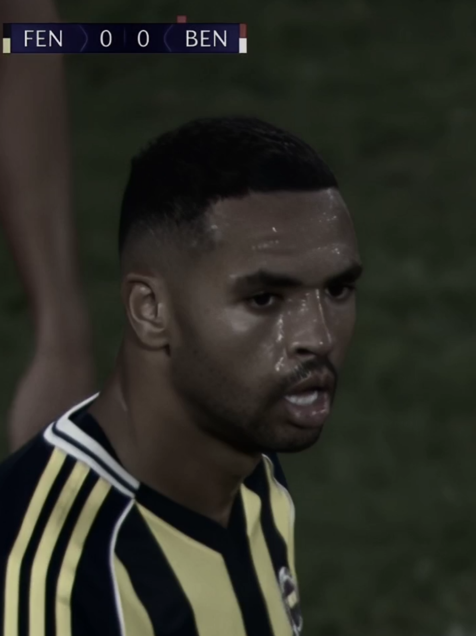 keşke geriden çıkıp o golü atsaydin be.... . . . #ennesyri #fenerbahçe #benfica #gol #sad 
