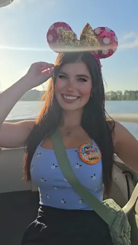 on the boat from our resort to disneyworld 🏰✨️😍🥳 #fyp 