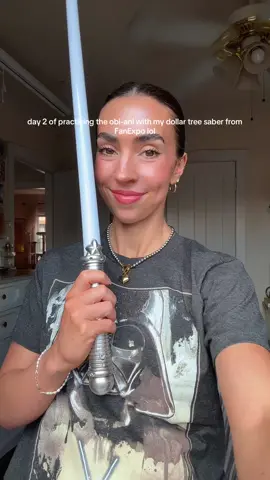 you can judge me it’s fine but I’m trusting the process 😂 #lightsaber #lightsabertricks #obiani #starwars #starwarsfan 