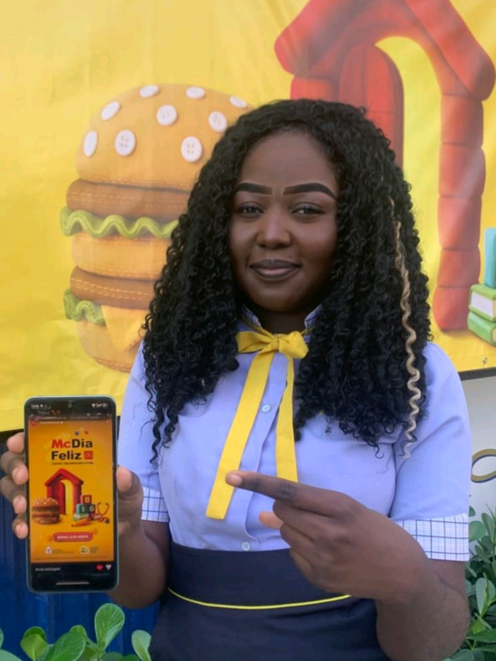Você já conhece o McDia Feliz? 👀 Ainda não?! 😳😱 Nesse vídeo eu te explico um pouquinho sobre como funciona esse dia superimportante para nós do Méqui. ☺️🫰❤️ Vem transformar o seu Big Mac em solidariedade! É no próximo sábado, dia 23 de agosto. 🍔💫 #McDonalds #McDiaFeliz #BigMac @nossacooltura @Nossa Cooltura 🇧🇷  @Méqui 