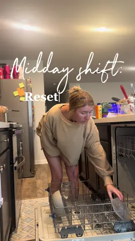 Midday reset ✨🧼🫧 #reset #middayvibes #sahm #fyp #contentcreator 