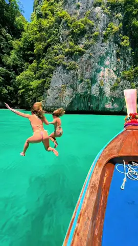 24 hours in phi phi 