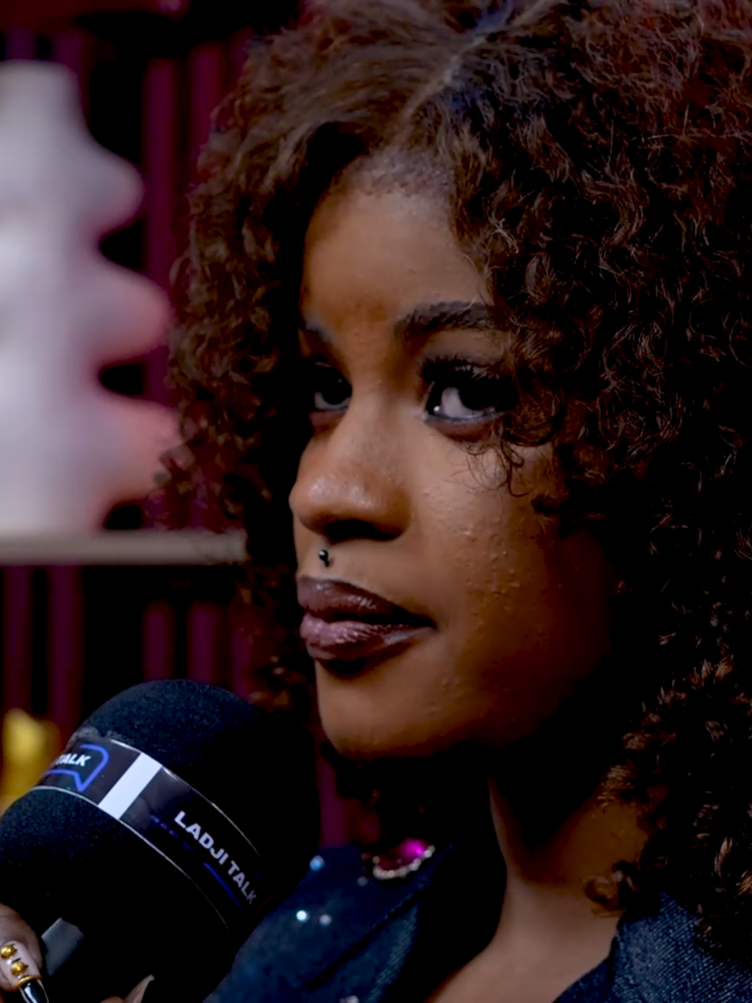 J'assume totalement mon passé avec les sugars daddies.  @brythannie0 se livre sur #LADJITALK